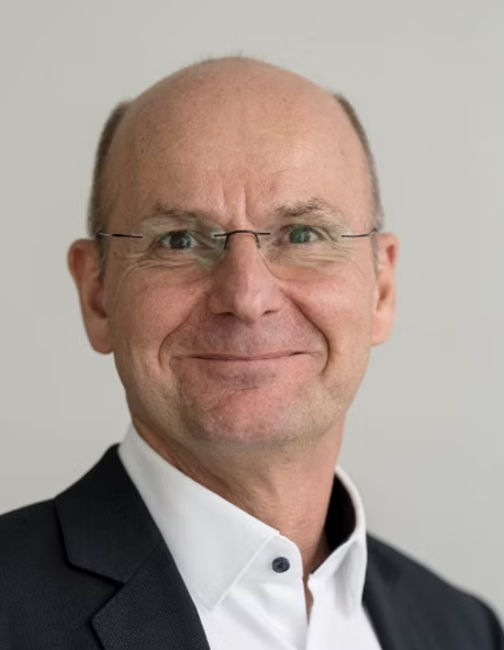 Patrik Lange, Gründer, Gesellschafter und Geschäftsführer der comdialog GmbH